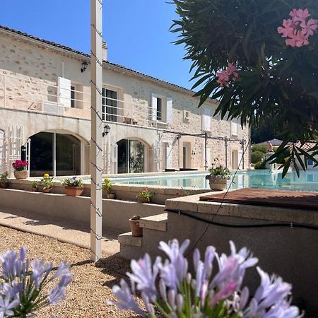 Domaine Amourella Aparthotel Lambesc Bagian luar foto