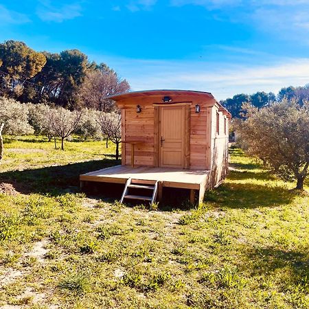 Domaine Amourella Aparthotel Lambesc Bagian luar foto