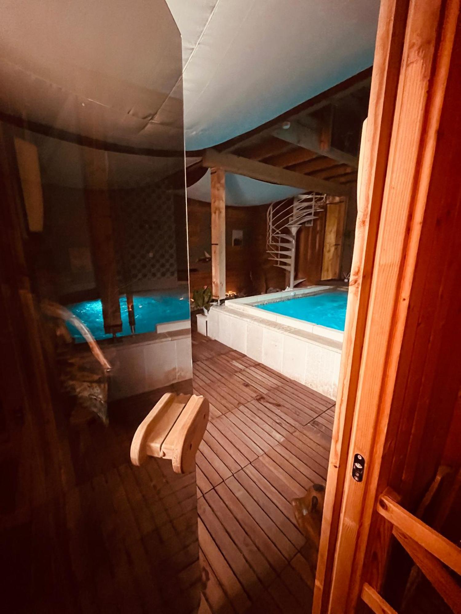 Domaine Amourella Aparthotel Lambesc Bagian luar foto
