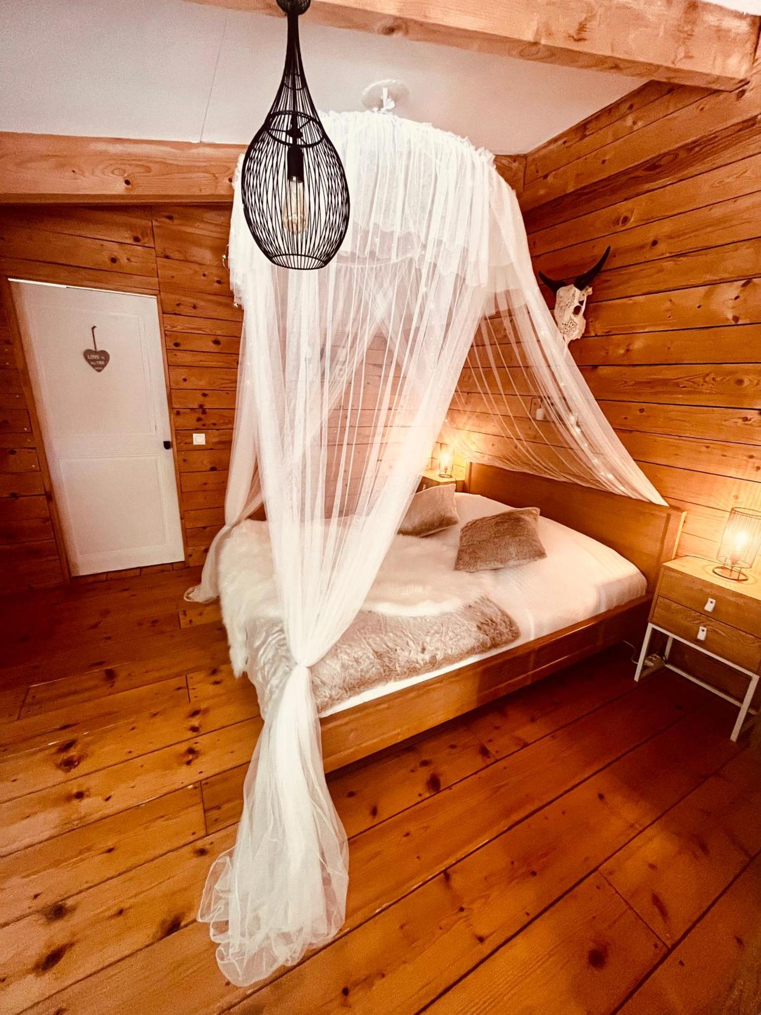 Domaine Amourella Aparthotel Lambesc Ruang foto