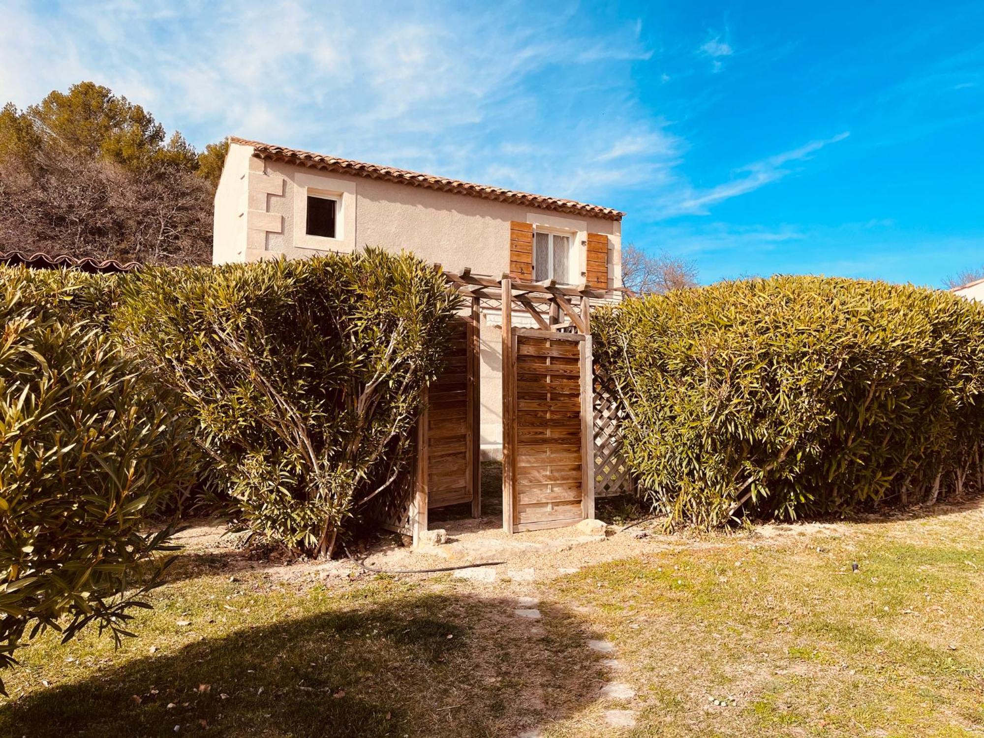 Domaine Amourella Aparthotel Lambesc Ruang foto